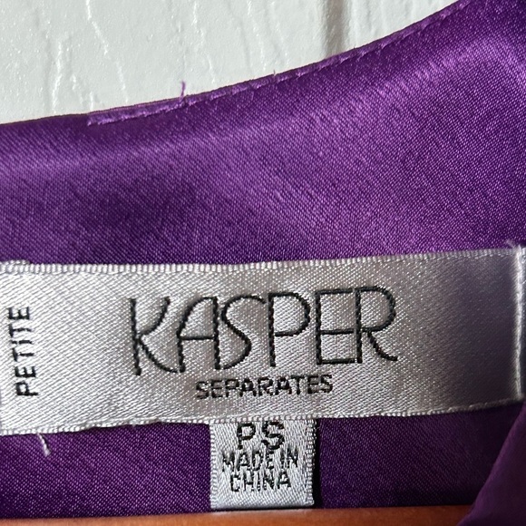 Kasper Petite Small Purple sleeveless Blouse - Picture 2 of 3